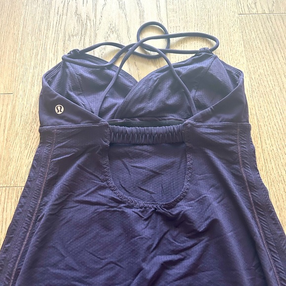 Lululemon top - Picture 2 of 4